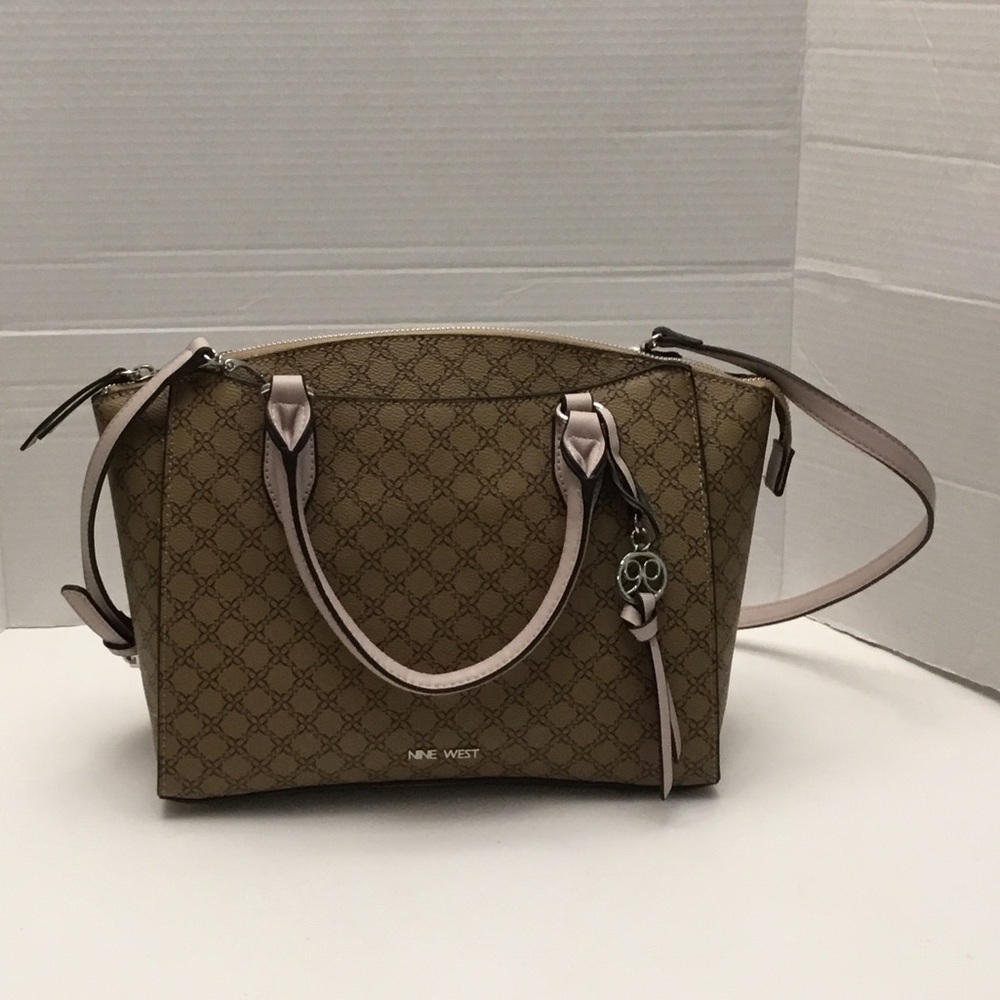 Nine West pocketbook